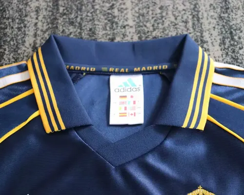 Maillot troisième extérieur rétro Real Madrid 1998-2000  Taille enfant — view 3