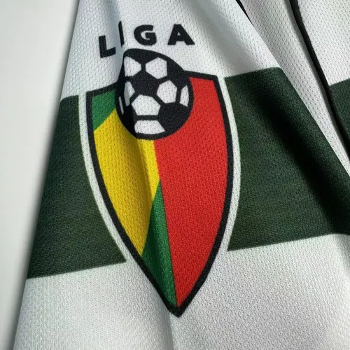 2001/2003 Retro Sporting Lisbon Home Football Shirt  — view 6