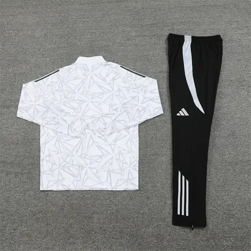 2024/2025 Real Madrid Bedrucktes Weiß Halb-Reißverschluss Trainingsanzug Fußballtrikot  Set — view 4
