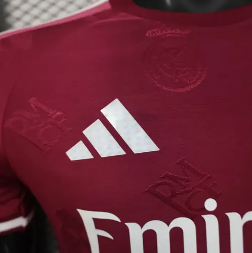 قميص ريال مدريد الإصدار الخاص 01 للاعبين 2026/2027 بجودة تايلاندية  — view 4