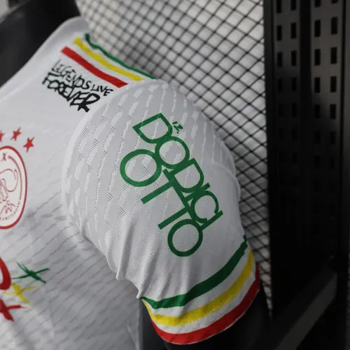2025/2026 Camiseta de Ajax Doodle Plate Versión Jugador Calidad Thai — view 7