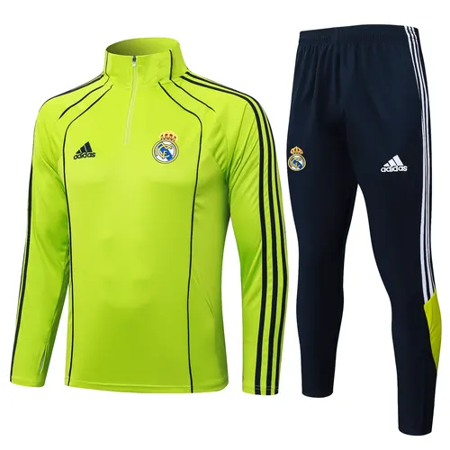 2025/2026 Real Madrid Grass Green Retro Version Half-Pull Training Suit Football Shirt  Set — view 1