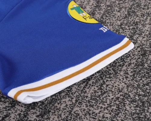 Maillot de football domicile Italie rétro 1996  Taille Enfant — view 6
