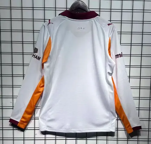 2025/2026 Long Sleeve Galatasaray Away Football Shirt  — view 2