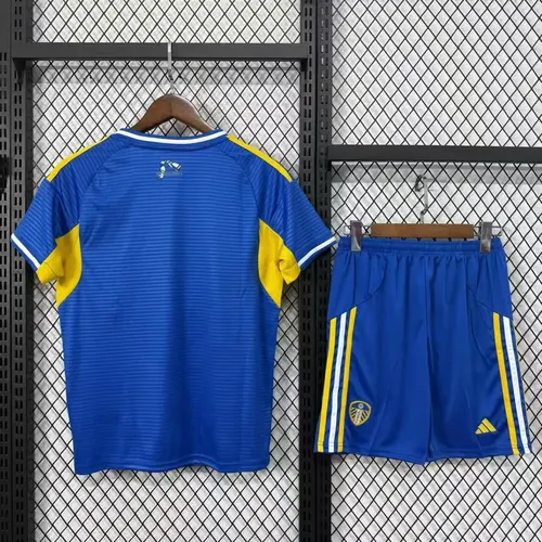 2025/2026 Leeds United Away Football Jersey Shirt  Kids Size — view 2