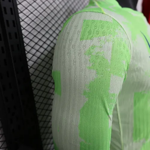 2024/2025 Camisa de Futebol Terceiro Visitante Manga Longa Barcelona  — view 7