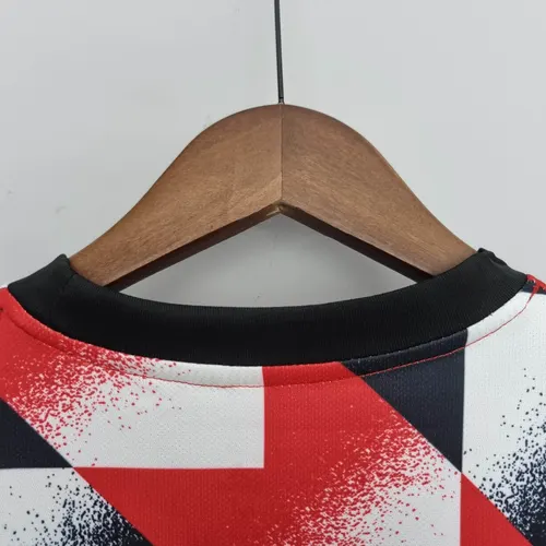 2022/2023 Manchester United Training Suit Red White Black Geometric Pattern  — view 7