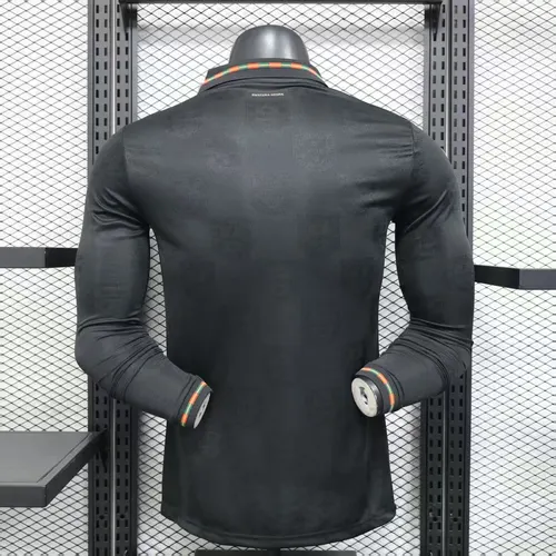 2026 Player Version Langarm Portugal Black Panther Fußballtrikot AAA Fan-Qualität — view 2
