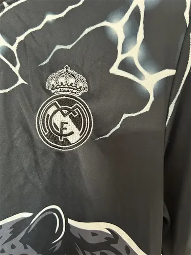 2024/2025 ريال مدريد نمر طبعة خاصة قميص أسود جودة تايلاندية — view 5