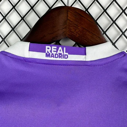 2016/2017 Retro Real Madrid Away Football Shirt  Kids Size — view 3