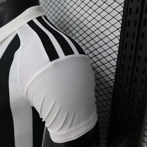 2026/2027 Player Version Juventus Home Football Jersey   — view 7