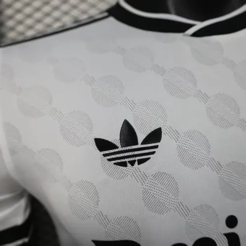 2025/2026 Versão Jogador Real Madrid Edição Especial 46 Camisa de Futebol  — view 4