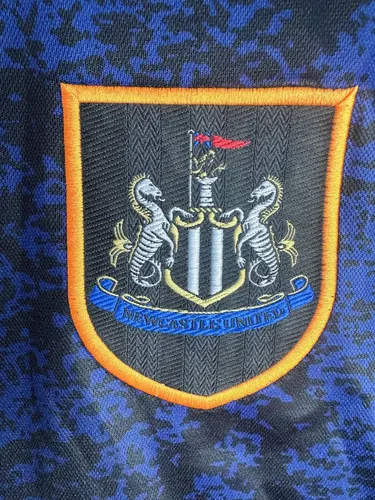 1996-1998 Retro Newcastle United Auswärtstrikot  — view 5