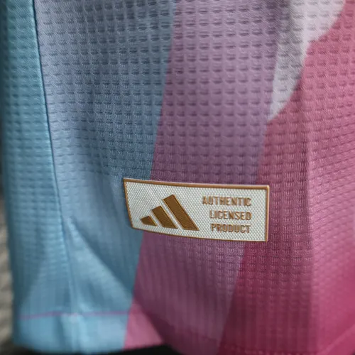 2025/2026 Spielerversion Inter Miami Sonderausgabe Fußballtrikot  — view 7