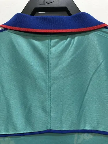 1992/1995 Retro Barcelona Away Football Shirt  — view 4