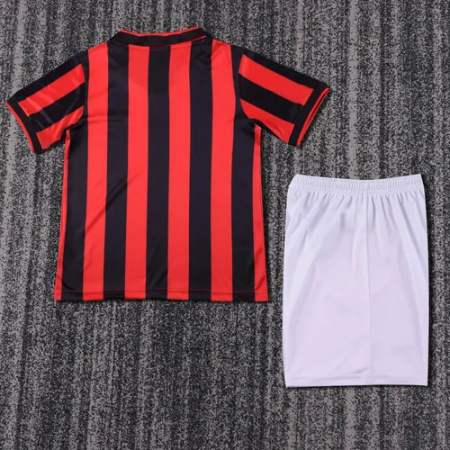 1990-1991 Retro AC Milan Home Football Shirt  Kids Size — view 2