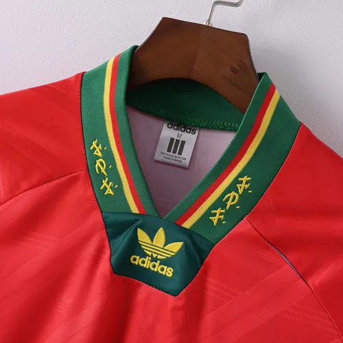 Camiseta Retro 1992 Portugal Home AAA calidad fan — view 3