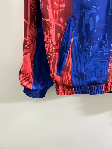 2025/2026 Barcelona Doppelseitig Windbreaker Fußballtrikot   02 — view 4