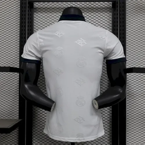 2025/2026 Player Version Real Madrid Special Edition 03 Football Jersey  — view 2