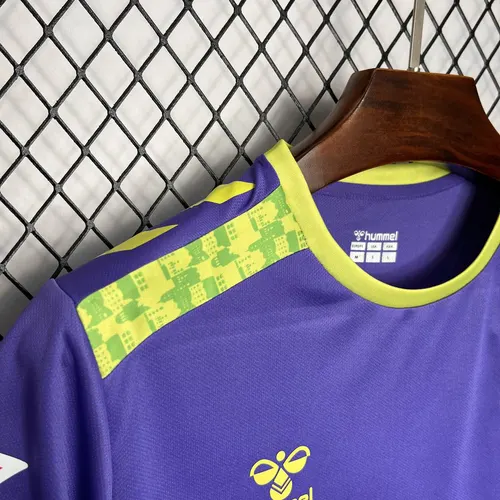 2024/2025 Malaga Auswärts Fußballtrikot AAA fan-gradät — view 4