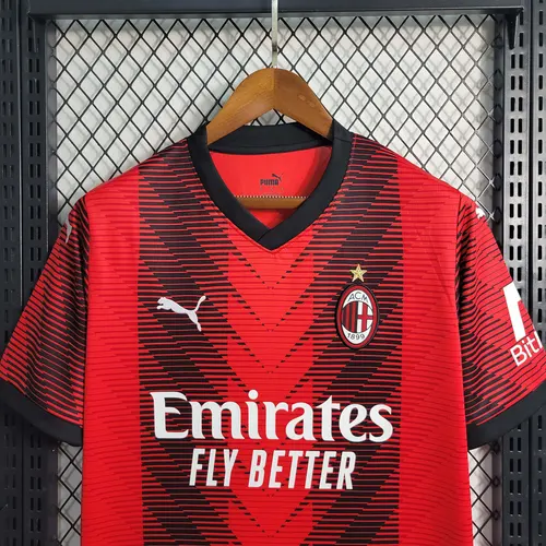 قميص كرة قدم AC Milan داخل الأرض 2023/2024 جودة تايلاندية — view 5