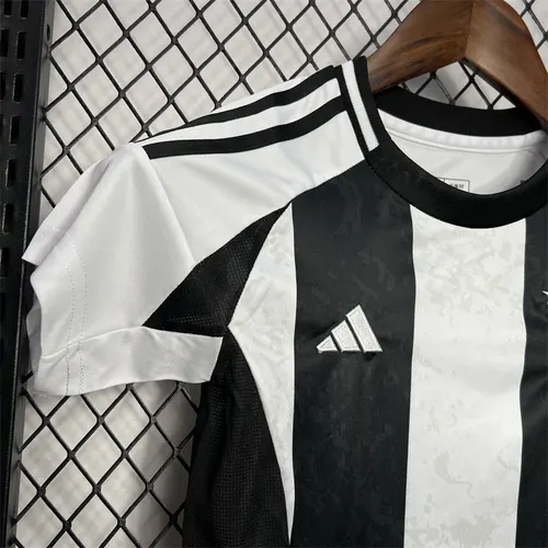 2024/2025 Juventus Home Soccer Jersey  Kids Size — view 4