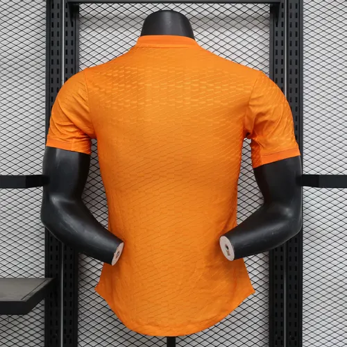Maillot Real Madrid Y-3 édition spéciale orange version joueur 2024/2025  — view 2