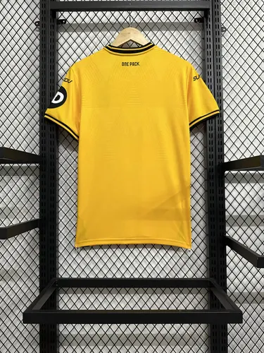 Maillot de football domicile 2024/2025 Wolverhampton Wanderers  — view 2