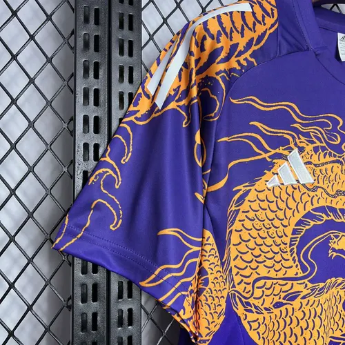 2024/2025 Real Madrid Lila Drachen Sonderedition Trikot  — view 5