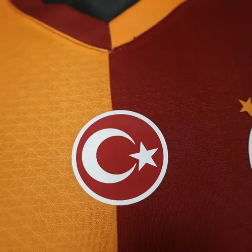 2025/2026 Player Version Galatasaray Home Football Shirt  — view 5