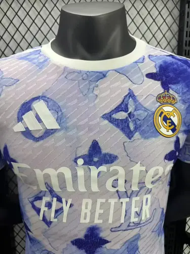 2025/2026 Versión Jugador Camiseta de Fútbol Edición Conjunta Real Madrid Lv Calidad Thai — view 3