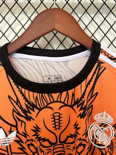 2025/2026 Real Madrid Dragón Naranja Edición Especial Camiseta de Fútbol  — view 3