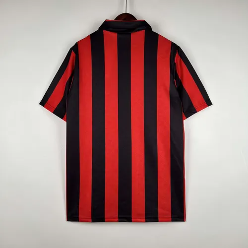 قميص كرة قدم AC Milan الكلاسيكي داخل الأرض 1989/1990 جودة تايلاندية — view 2