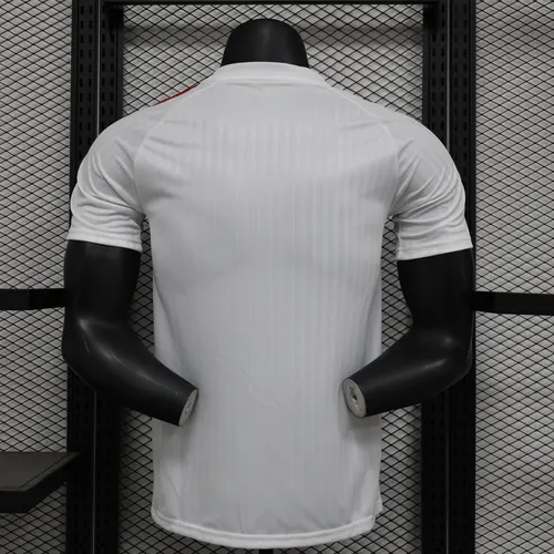 2025/2026 Spielerversion Manchester United Sonderedition 04 Fußballtrikot  — view 2