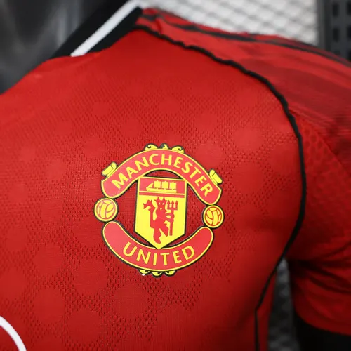 2025/2026 Spielerversion Manchester United Heim-Fußballtrikot  — view 5
