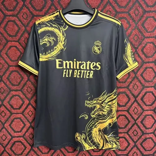 2024/2025 Real Madrid Goldener Drache Sonderedition Trikot Grün  — view 1
