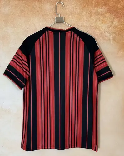 2026/2027 Frankfurt Home Football Jersey   — view 2
