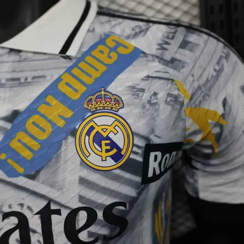 2025/2026 Player Version Real Madrid Champions League Highlights Football Jersey  — view 5
