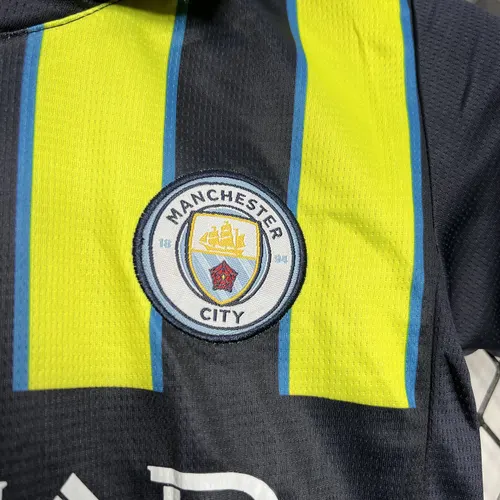 2024/2025 Manchester City Away Football Shirt  Kids Size — view 3