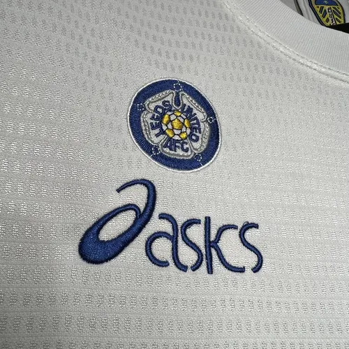 1995/1996 Retro Leeds United Home Soccer Jersey  — view 6