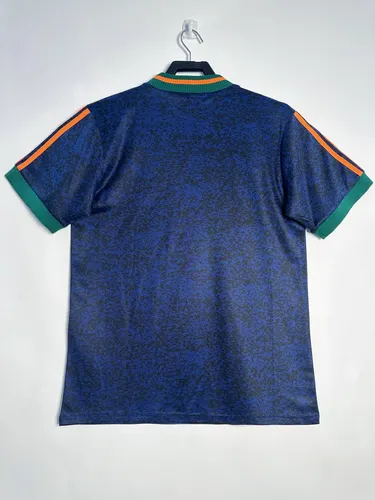 1996-1998 Retro Newcastle United Auswärtstrikot  — view 2