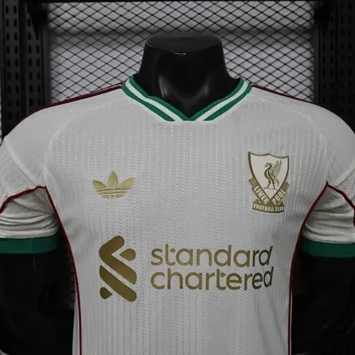 2026/2027 Player Version Liverpool Special Edition White Soccer Jersey   — view 3