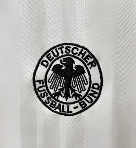 Maillot de football rétro 1992 Allemagne Domicile — view 5