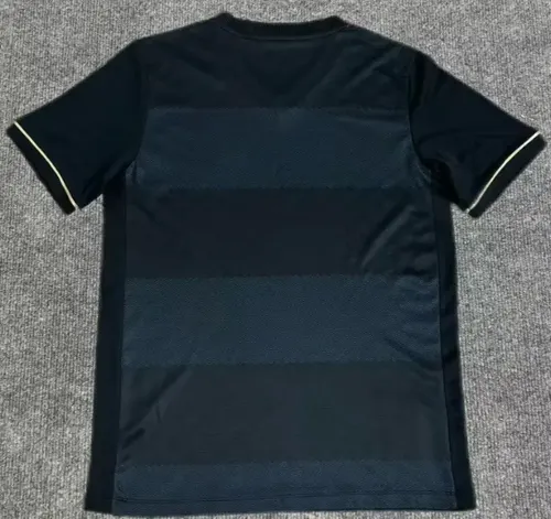 2025/2026 Flamengo Signed Edition Football Jersey  — view 2