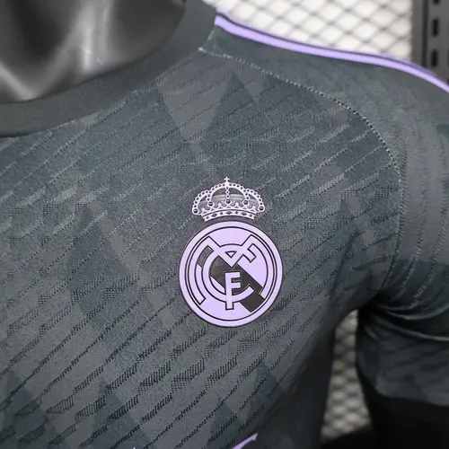 Camiseta Edición Especial Real Madrid Versión Jugador 2024/2025 — view 5