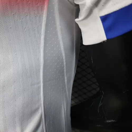 قميص كرة القدم الرئيسي لإنجلترا نسخة اللاعب AAA درجة المشجع 2025 — view 8