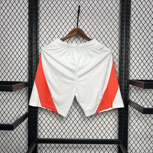 2024/2025 Manchester United Shorts Principal — view 2