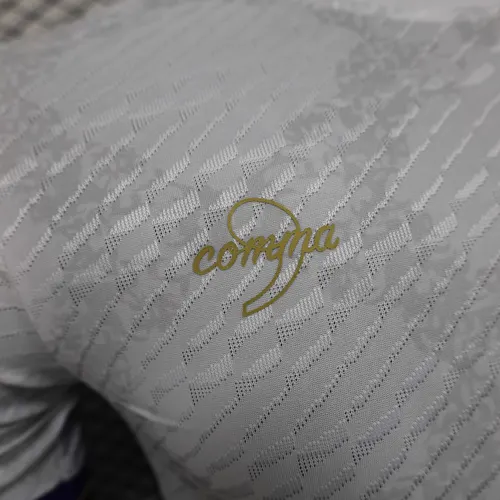 2025/2026 Versión Jugador Real Madrid Edición Especial 09 Camiseta de Fútbol  — view 4