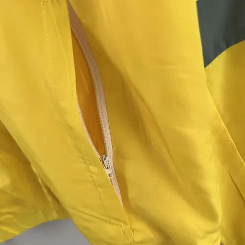 2023 Flamengo Windbreaker yellow Soccer Jersey  — view 7