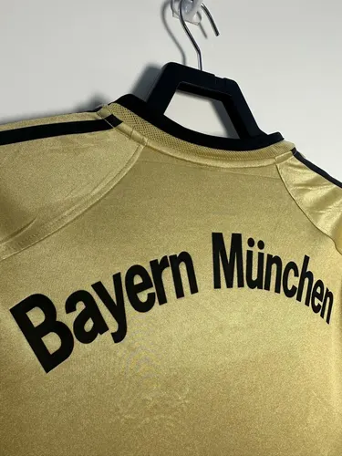 2003/2004 Retro Bayern München Auswärts Fußballtrikot  — view 4